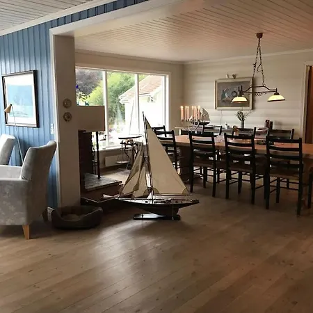 Prázdninový dům Flott Ved Sjoen